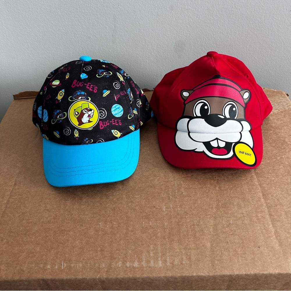 Buc-ee's Infant Caps Set Red Blue One Size Set of Two